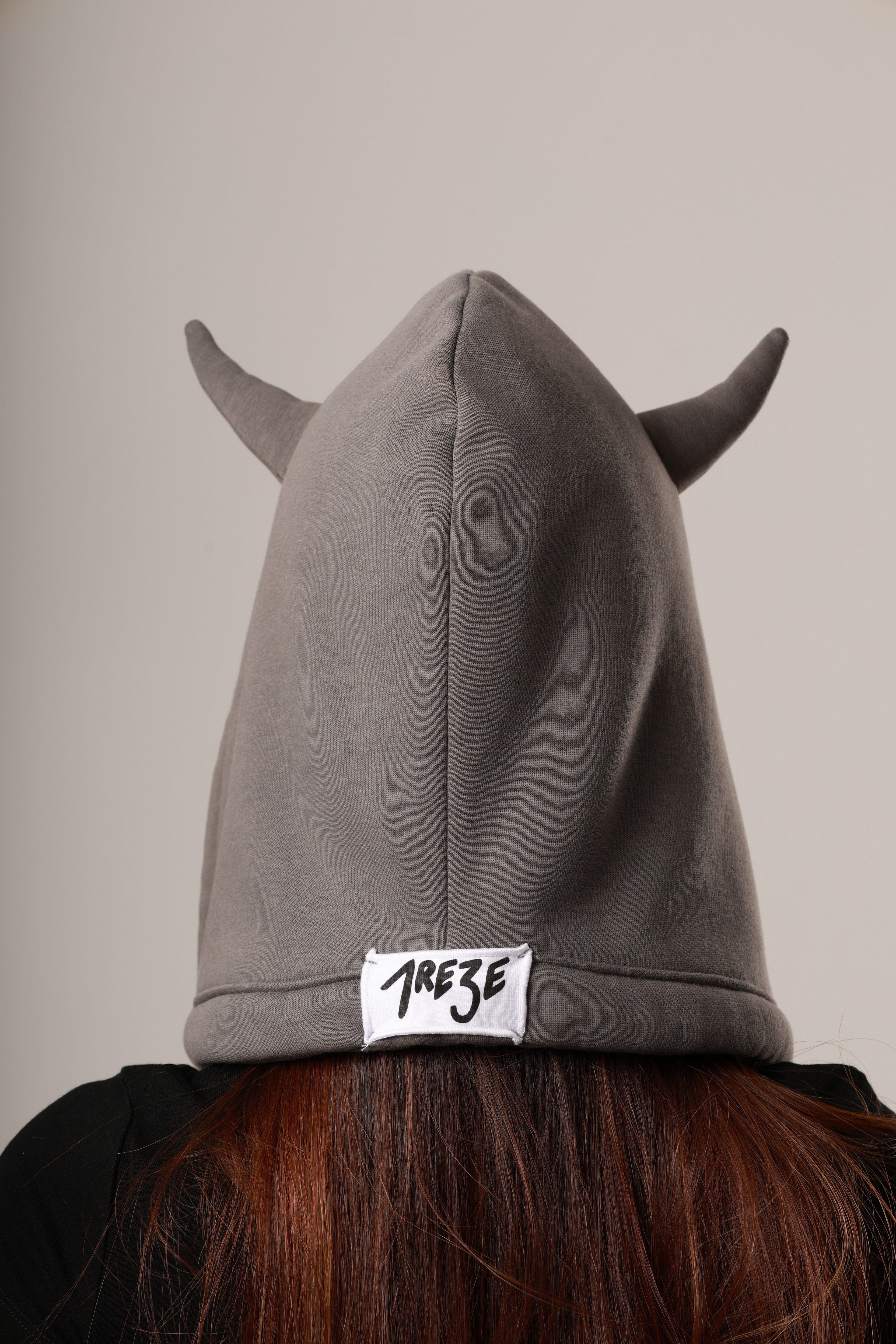 TRACKSUIT DEMON - GREY
