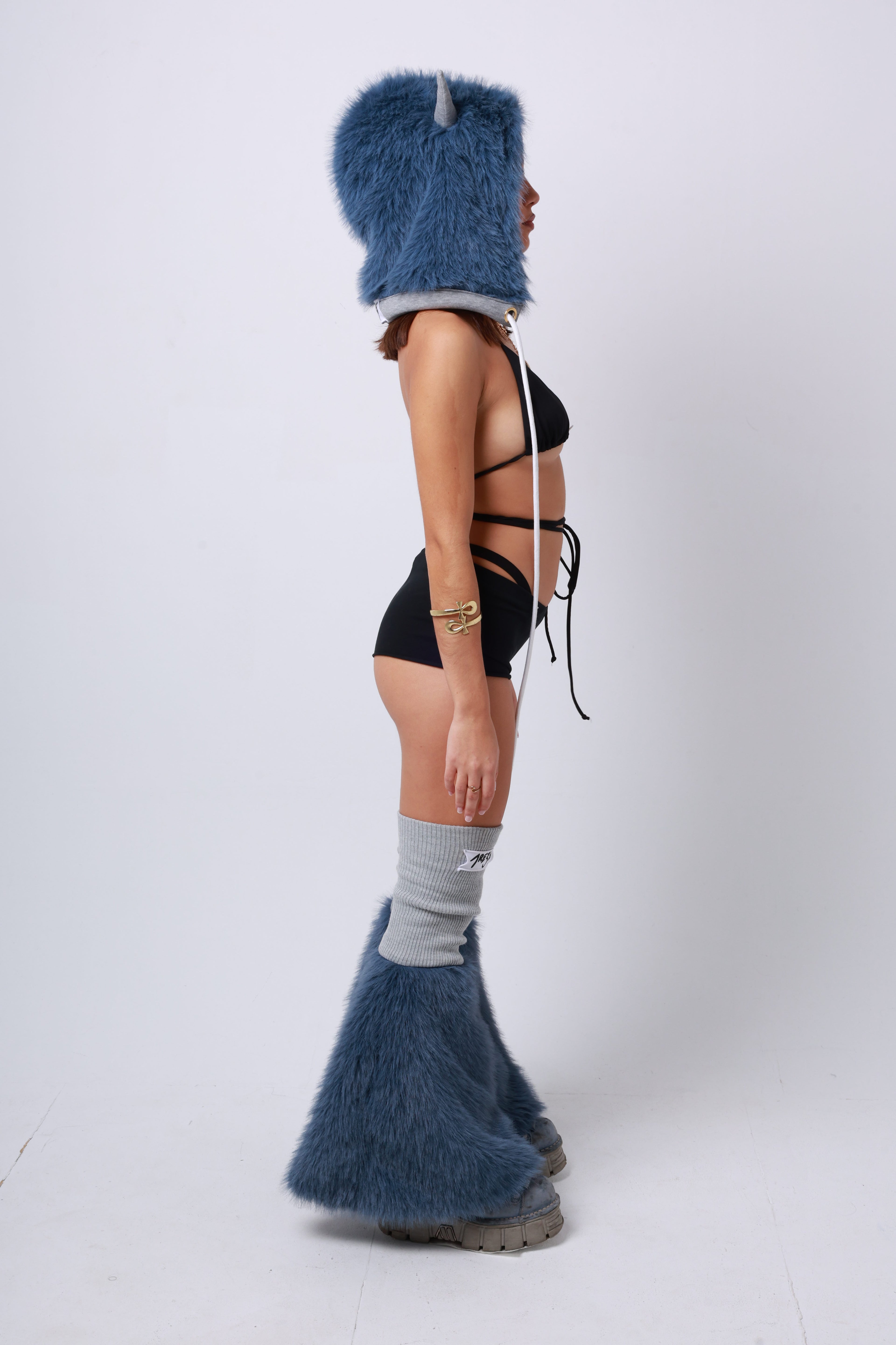 HAIRY LEG WARMERS - BLUE